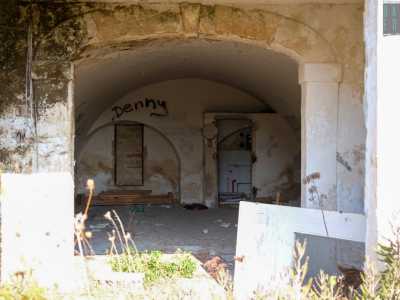 ...dove alcuni writers hanno dato libero sfogo alla loro �creativit��